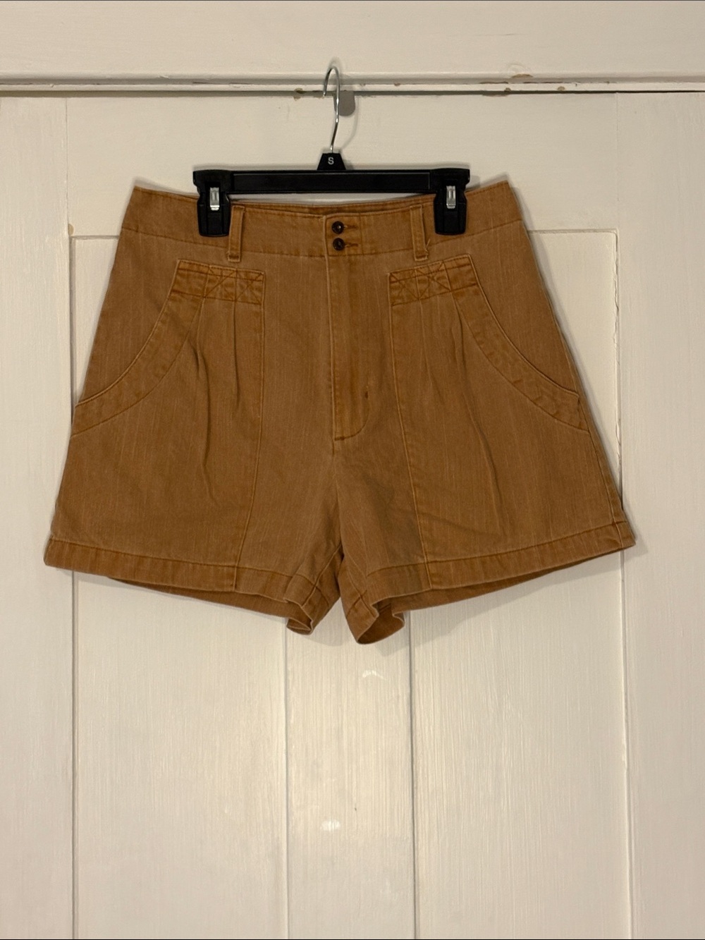 Universal Thread High-Rise Shorts in Camel